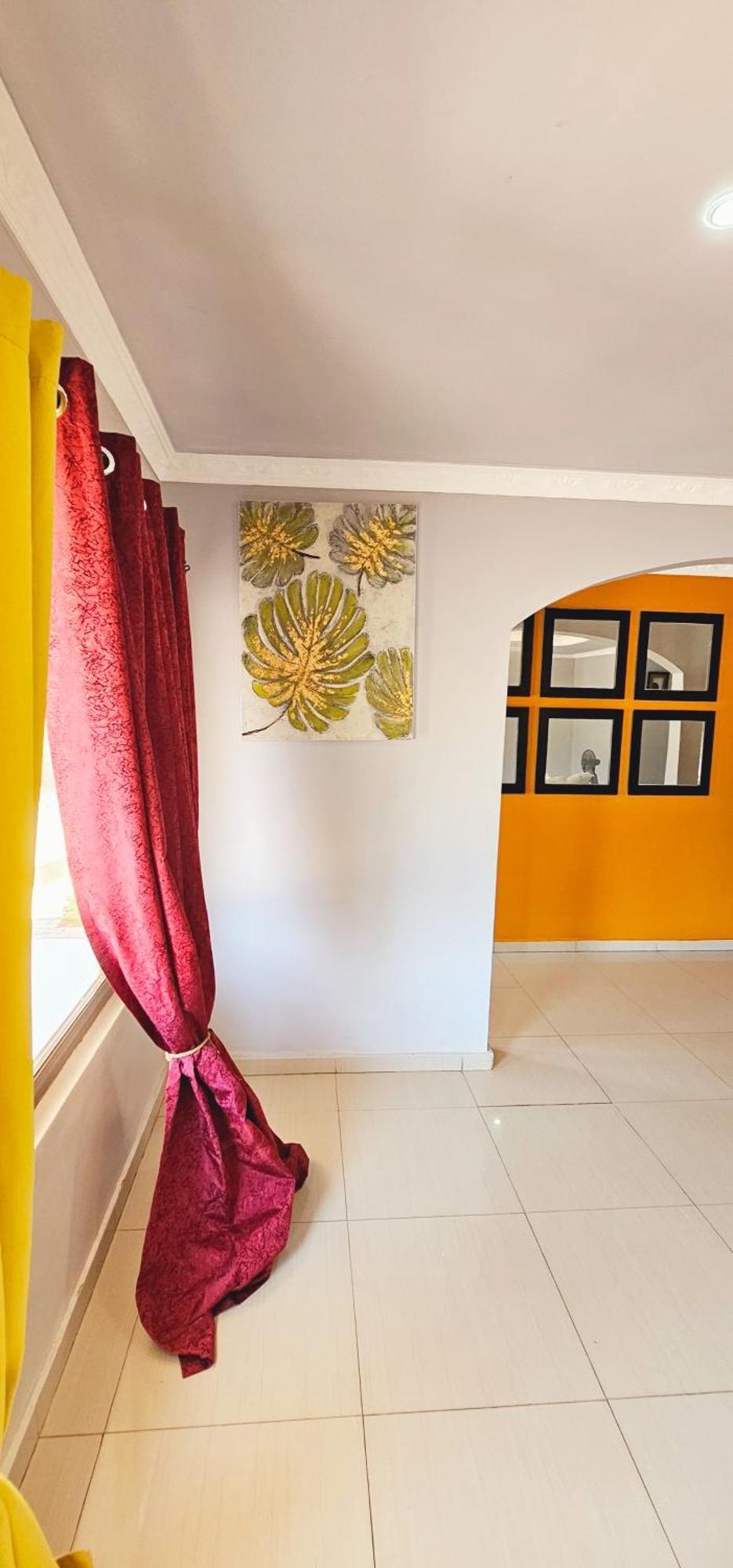 Emc Fully Furnished &Serviced Villas 4 Bedroom With Solar Power , Private Pool, Starlink Wifi ,Aircons & Dstv Lusaka Exterior foto